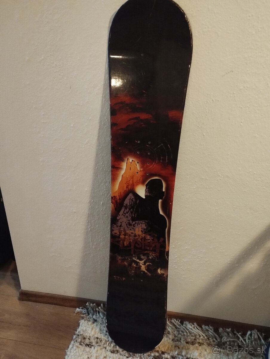 Mystery Snowboard