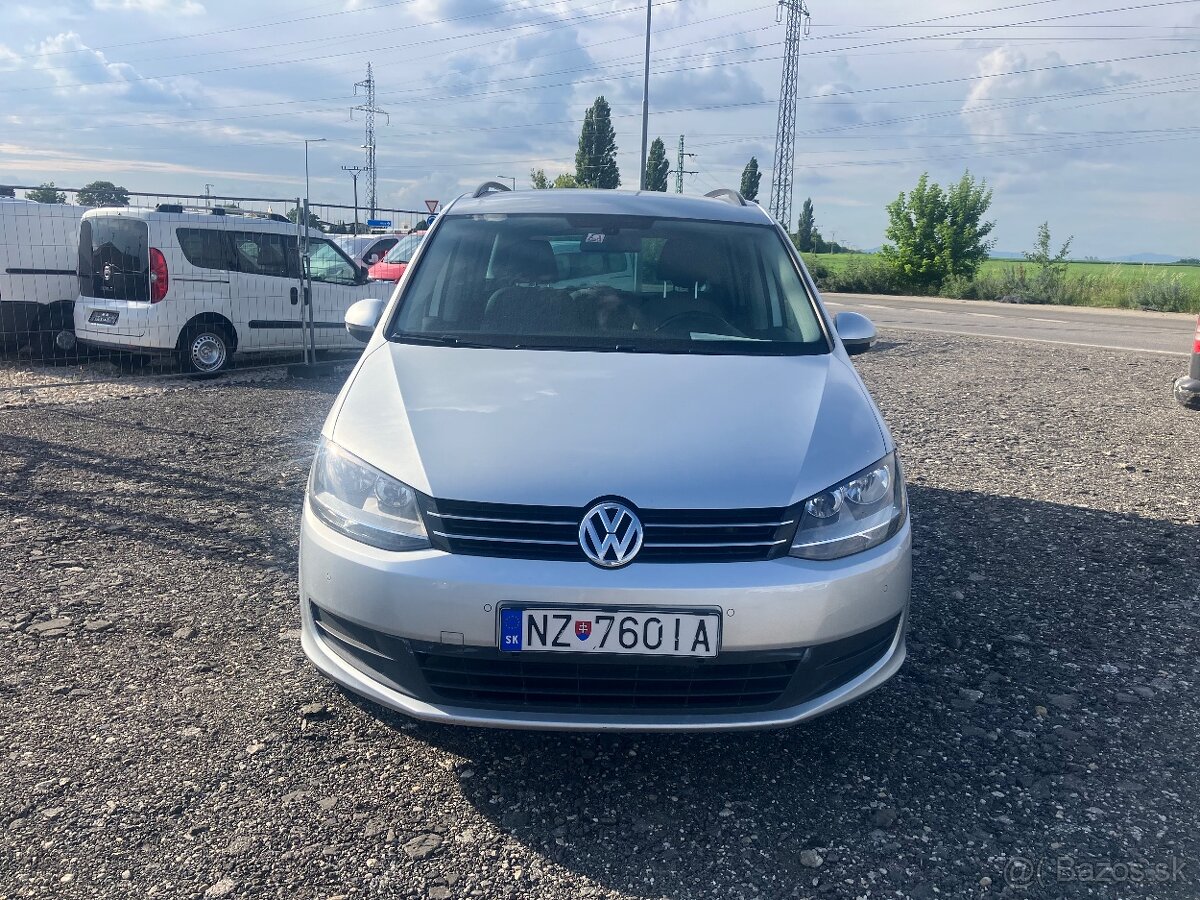 Volkswagen Sharan 2.0 TDI DSG 7 miestne