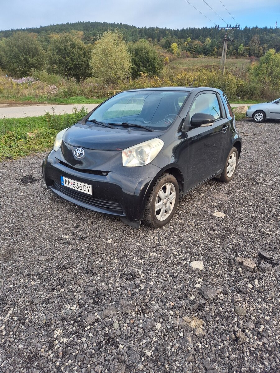 Toyota iq automat