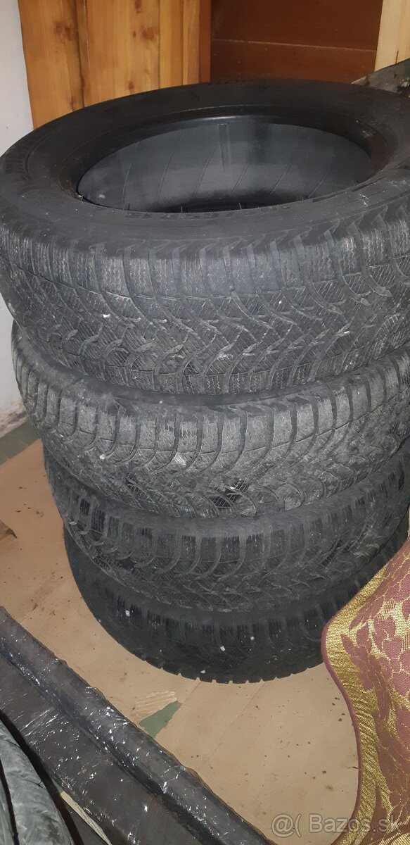 Zimné pneumatiky 195/65R15