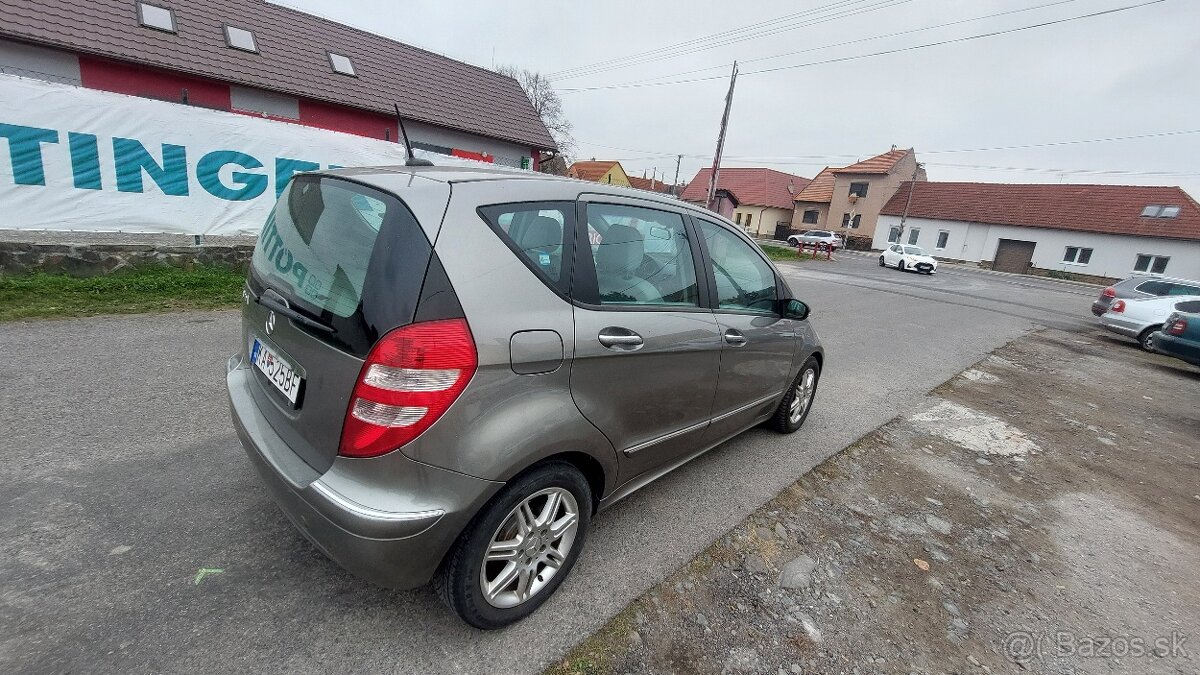 Mercedes-Benz A trieda A170 benzín Elegance, M5