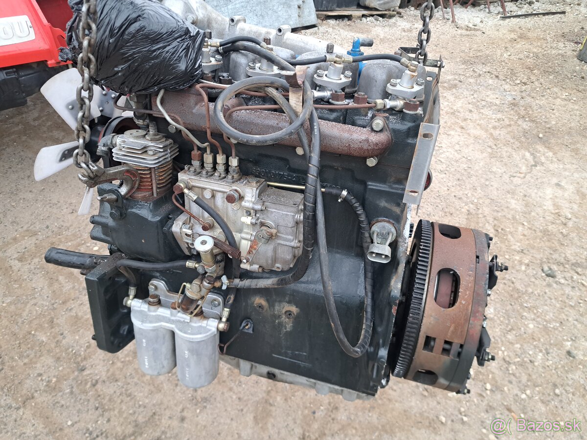 PREDAM KOMPLETNY MOTOR TRAKTOR ZETOR 7211,7245TURBO