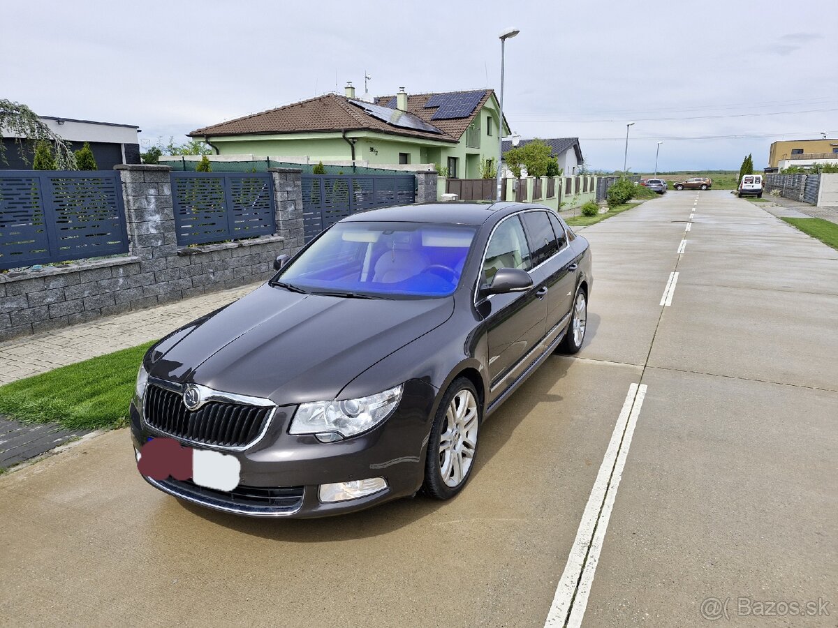 Škoda superb 2