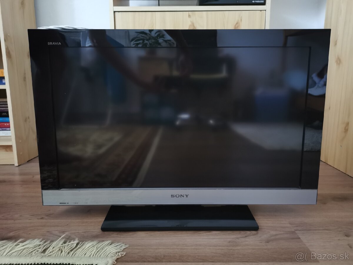 Sony Bravia 32" LCD TV