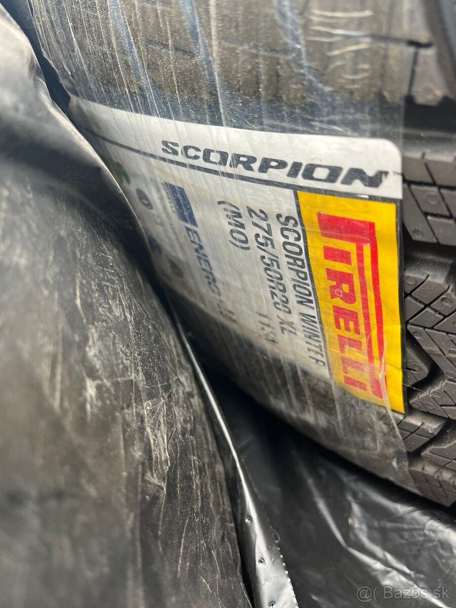 Pirelli scorpion winter