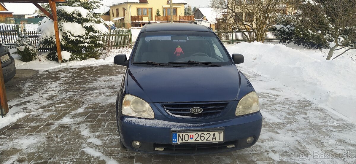 KIA Carens