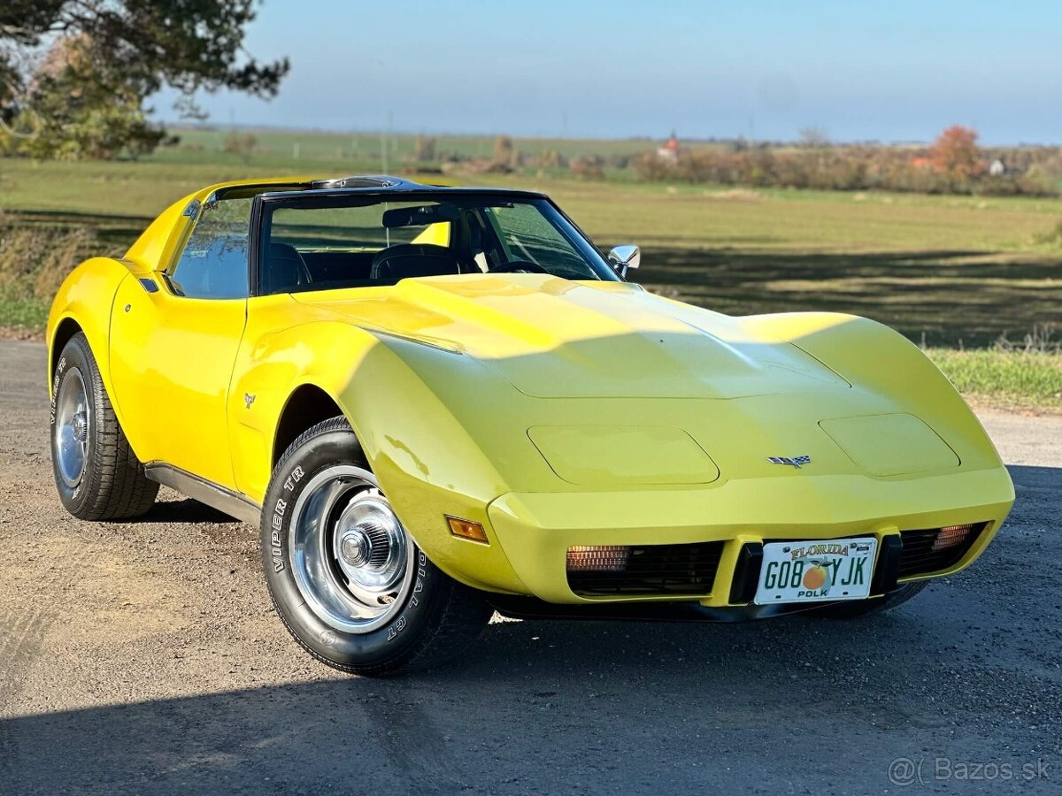 1977 Chevrolet Corvette C3 5.7 V8