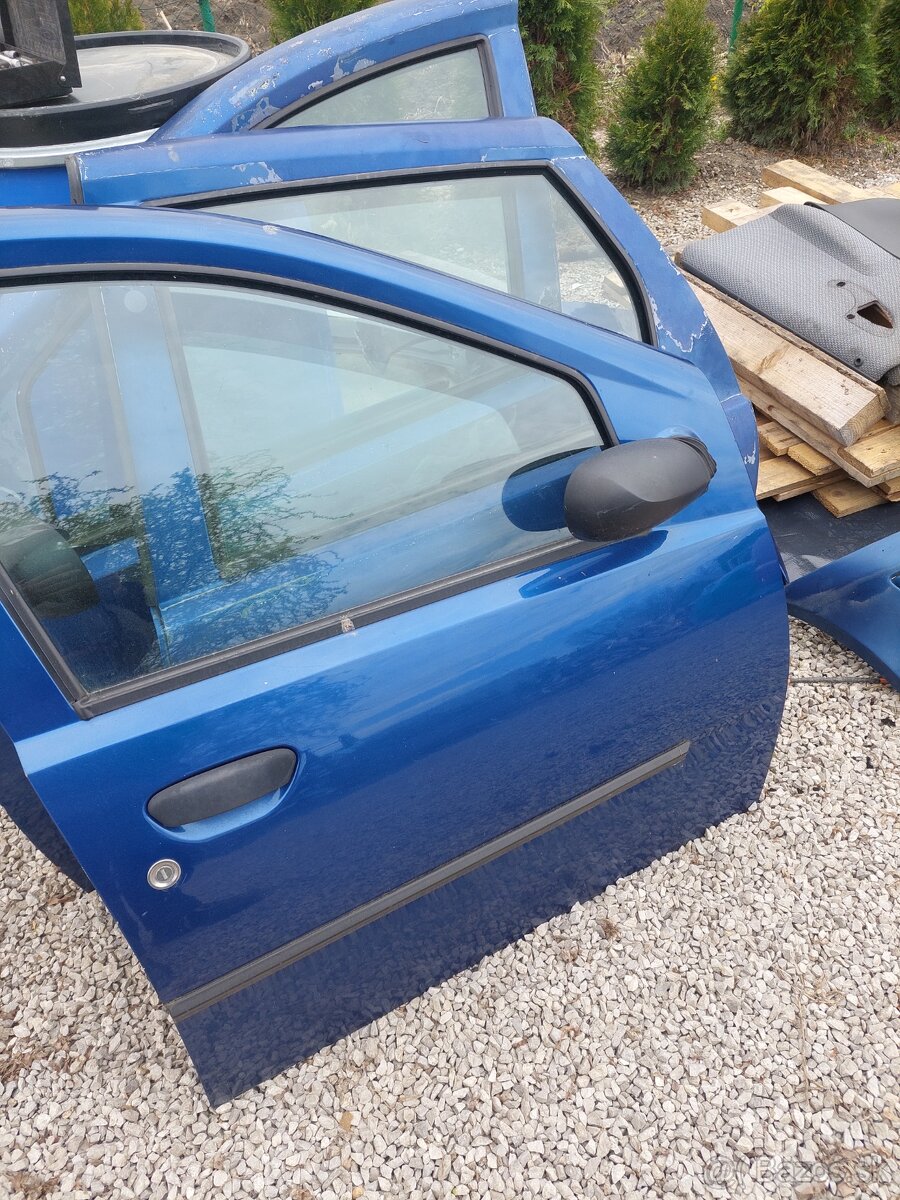 Predám karosárske diely na Fiat Punto II