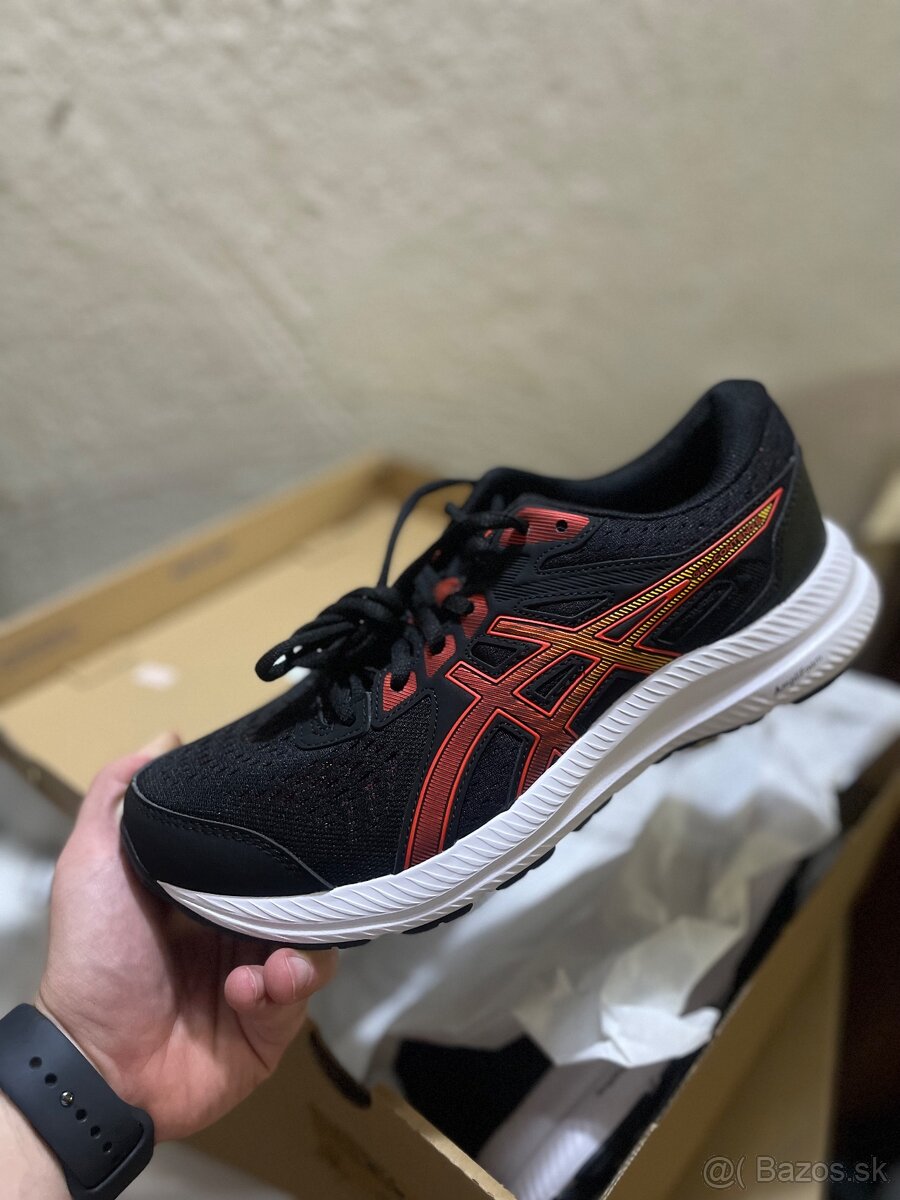 Asics gel contend velkost 40