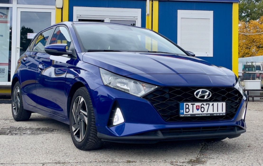 Hyundai i20 1.0T Family AT