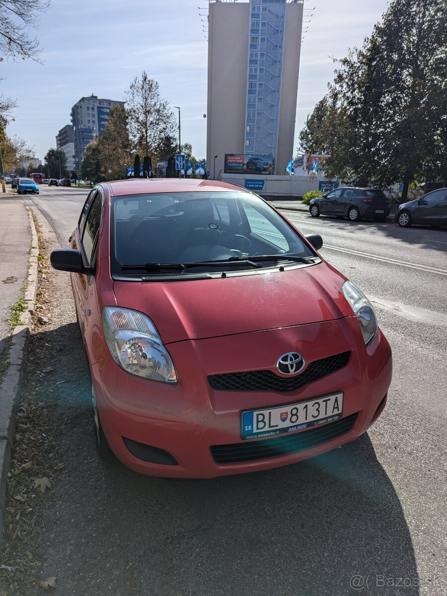 Predam Toyotu Yaris