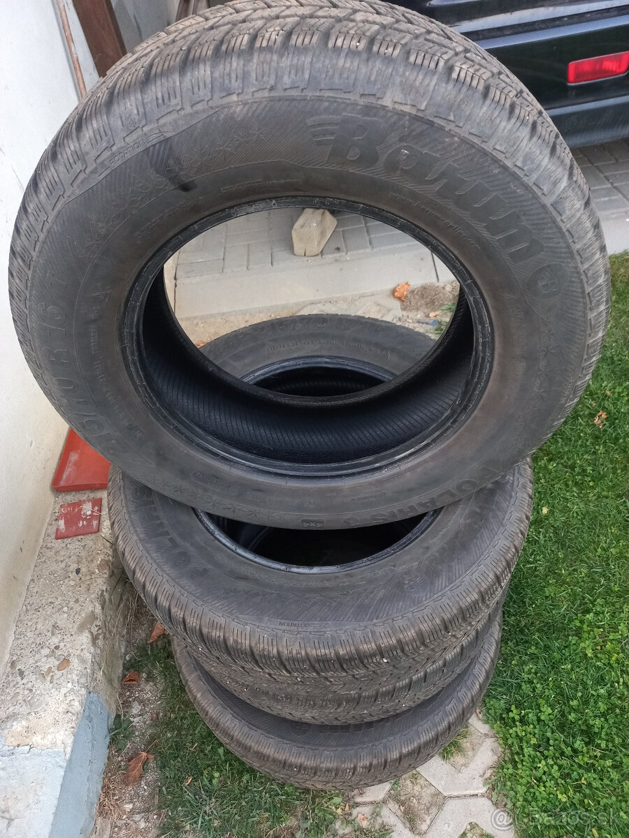 215/70 R16 zimné pneumatiky