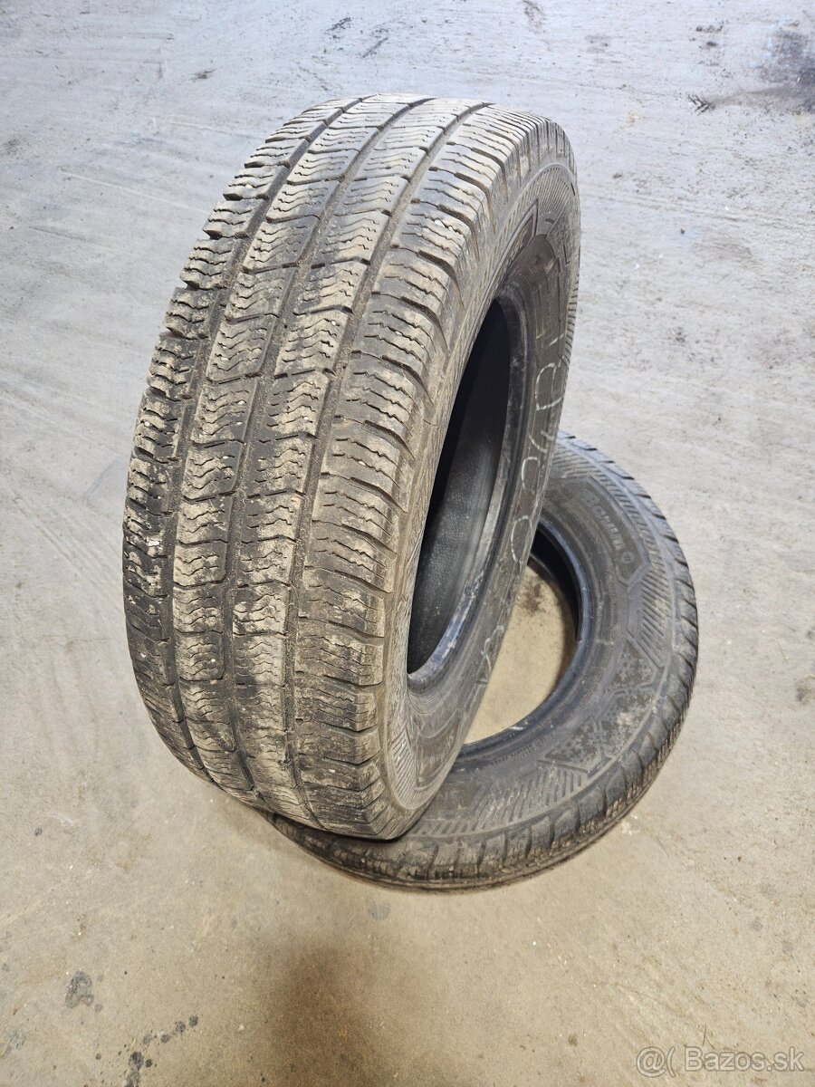 Zimne pneu 215/75 r16c barum