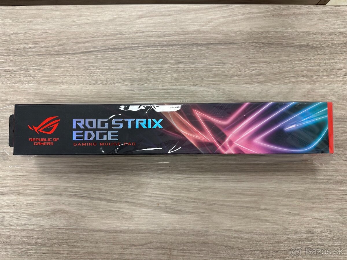 ASUS ROG Strix Edge podlozka