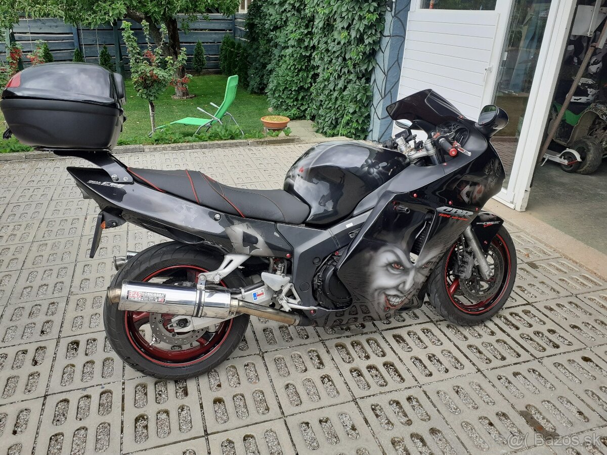 Honda cbr 1100xx