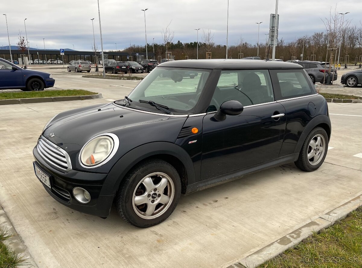 Mini Cooper R56  1.6 88kw