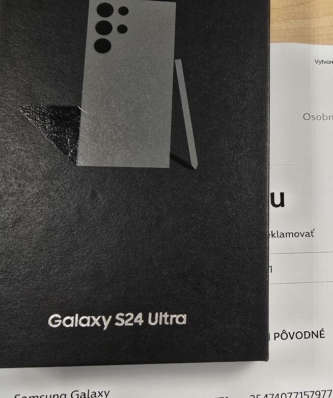 Predám Samsung S24 ultra, 2 dni starý