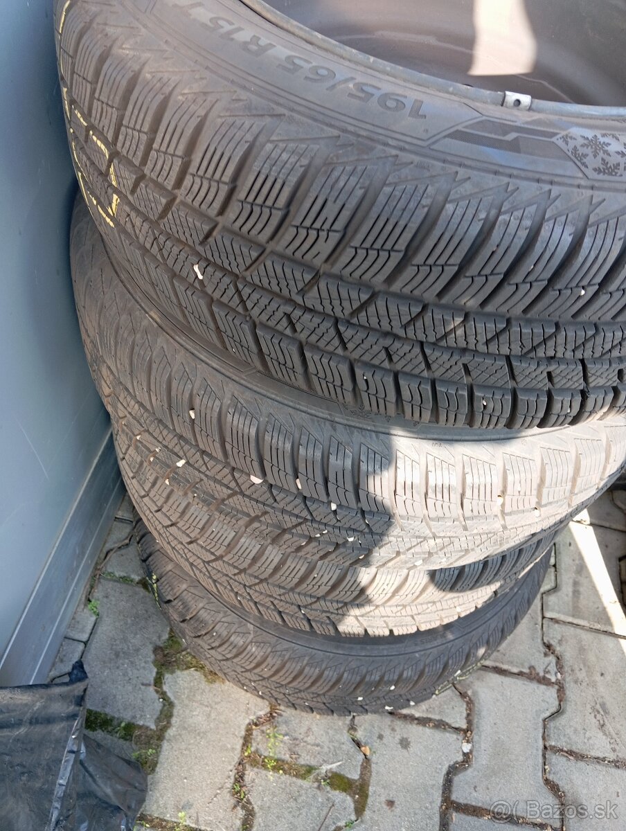 Komplet Kolesá Barum  195/65 R15