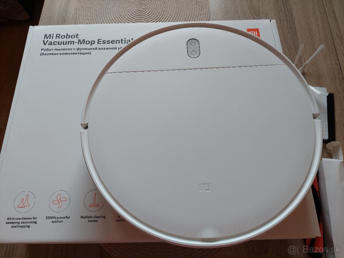 PREDÁM Xiaomi Mi Robot Vacuum Mop Essential