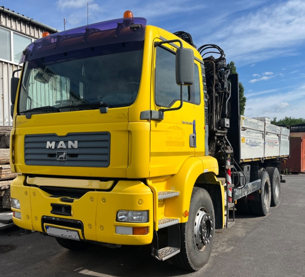 6x4 MAN 5.8m valník+HR HIAB