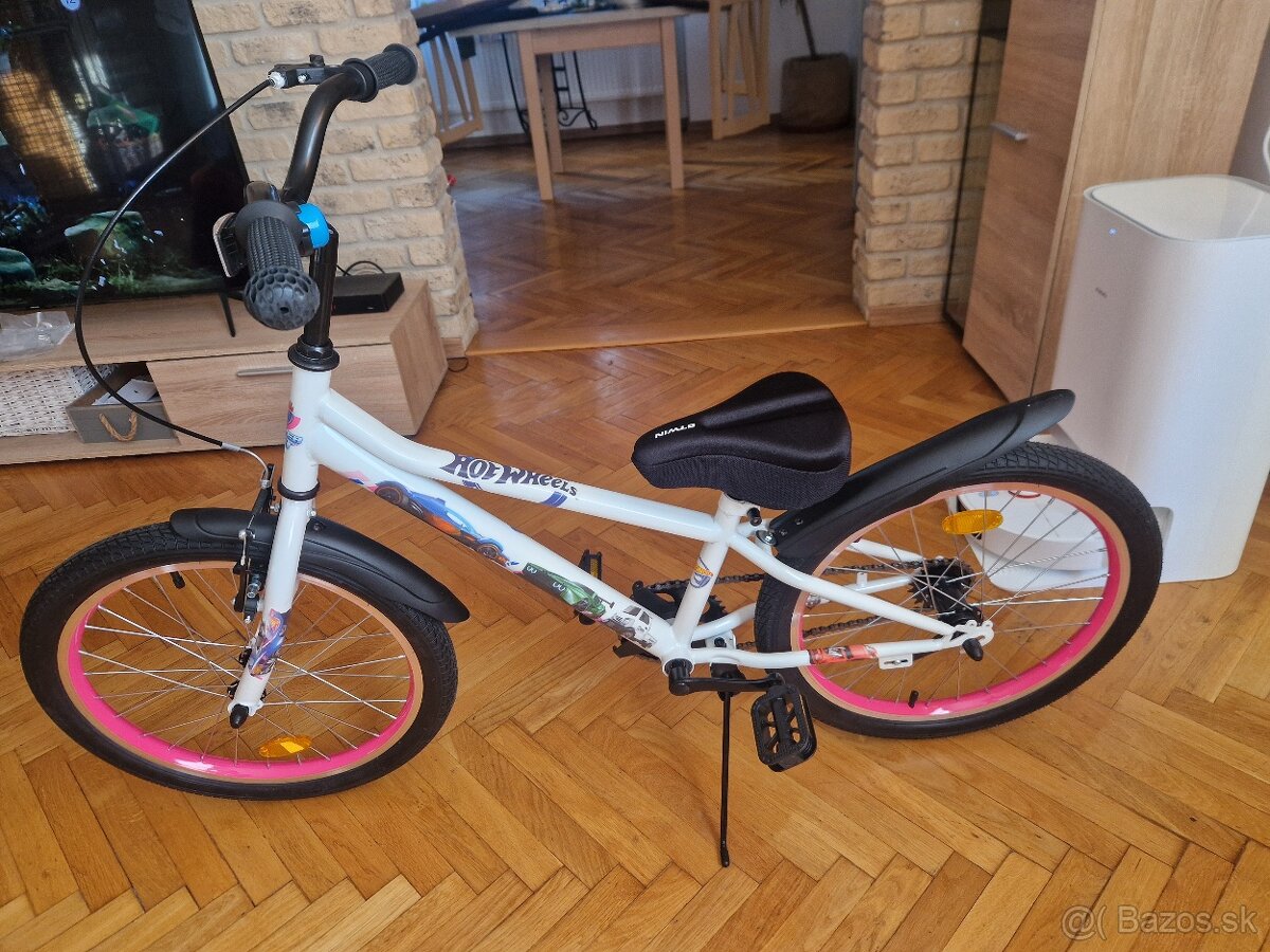 Detský dievčenský bicykel