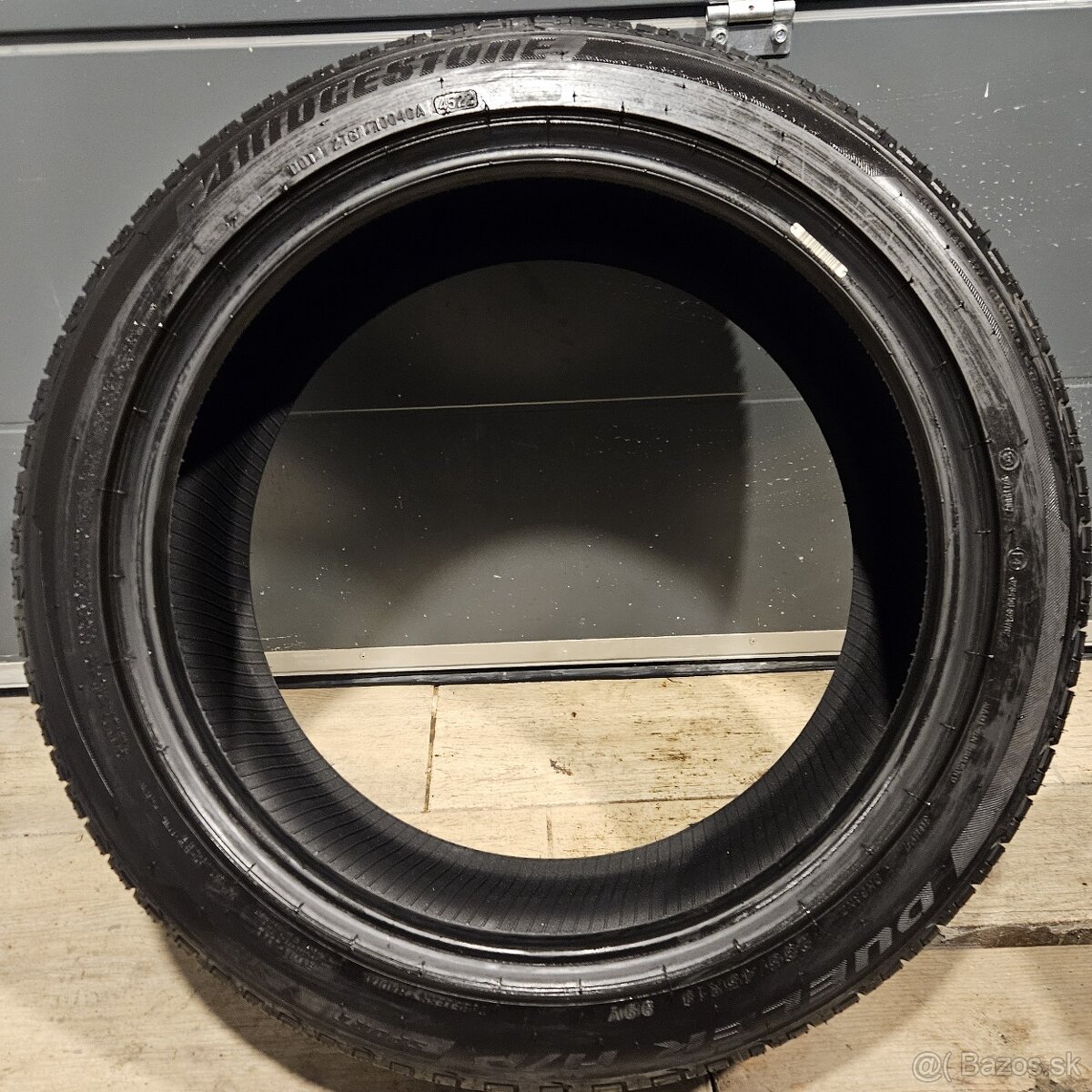 Špičkové letné pneu Bridgestone Dueler H/P - 235/45 r19 99V