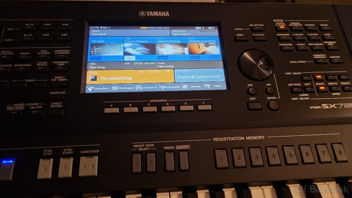 Yamaha PSR-SX720