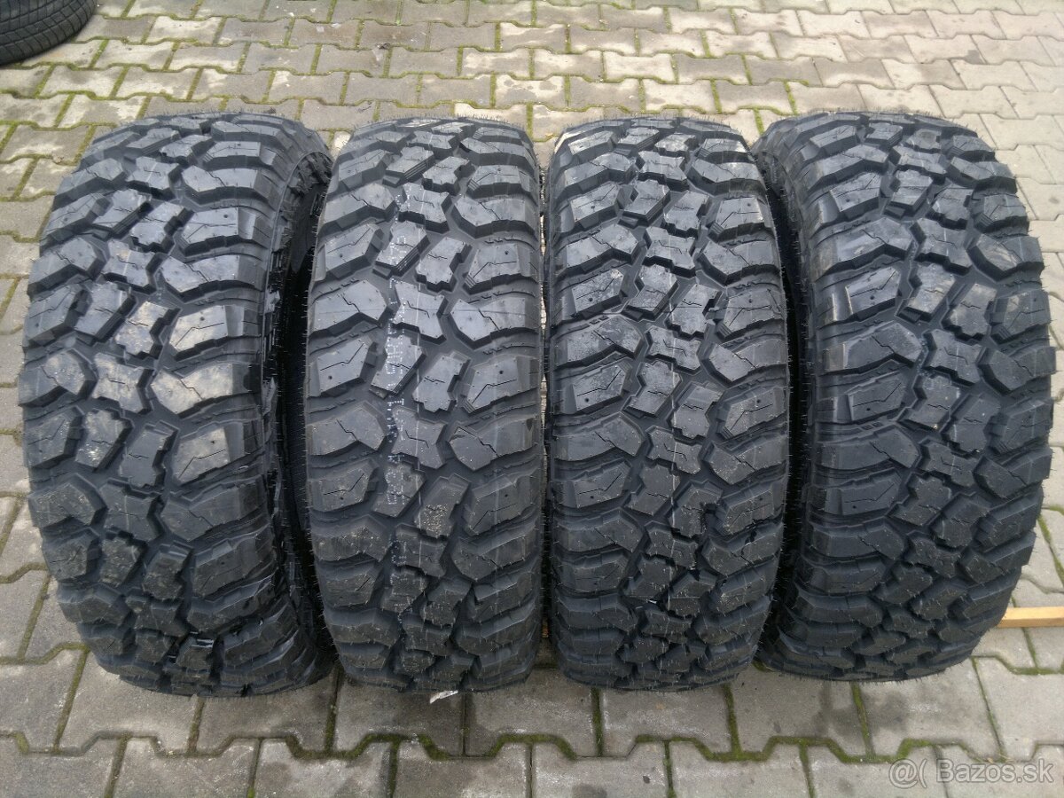 Letné 4X4 pneu. Austone 31x10,5 r15