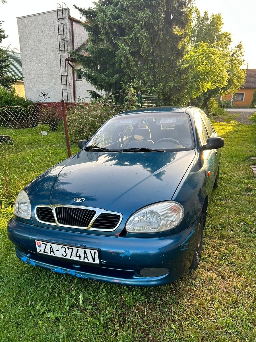 Predam Daewoo Lanos 1,5 (63 kw), r. v. 1999