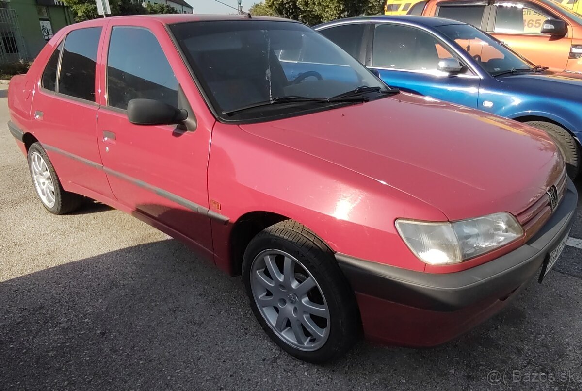 Peugeot 306