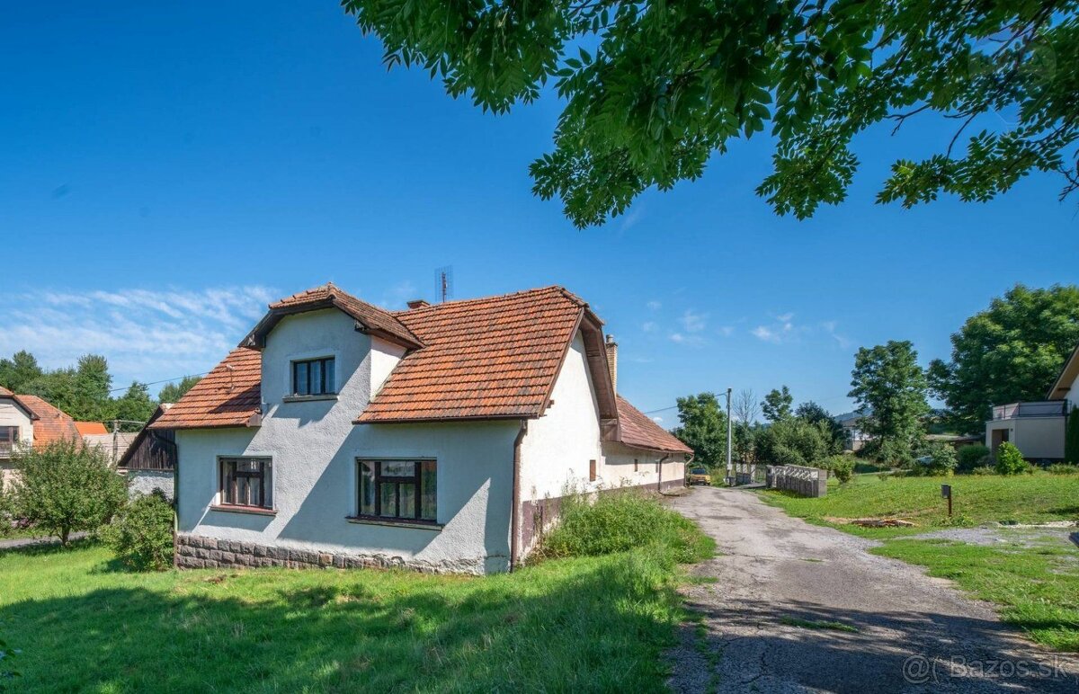 Rodinný dom na rekonštrukciu, Dubové pri Zvolene