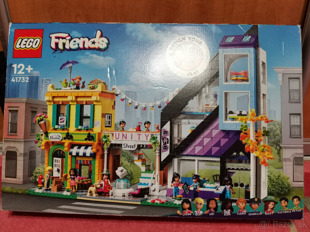 LEGO Friends 41732 Kvetinárstvo a dizajn štúdio v centre mes