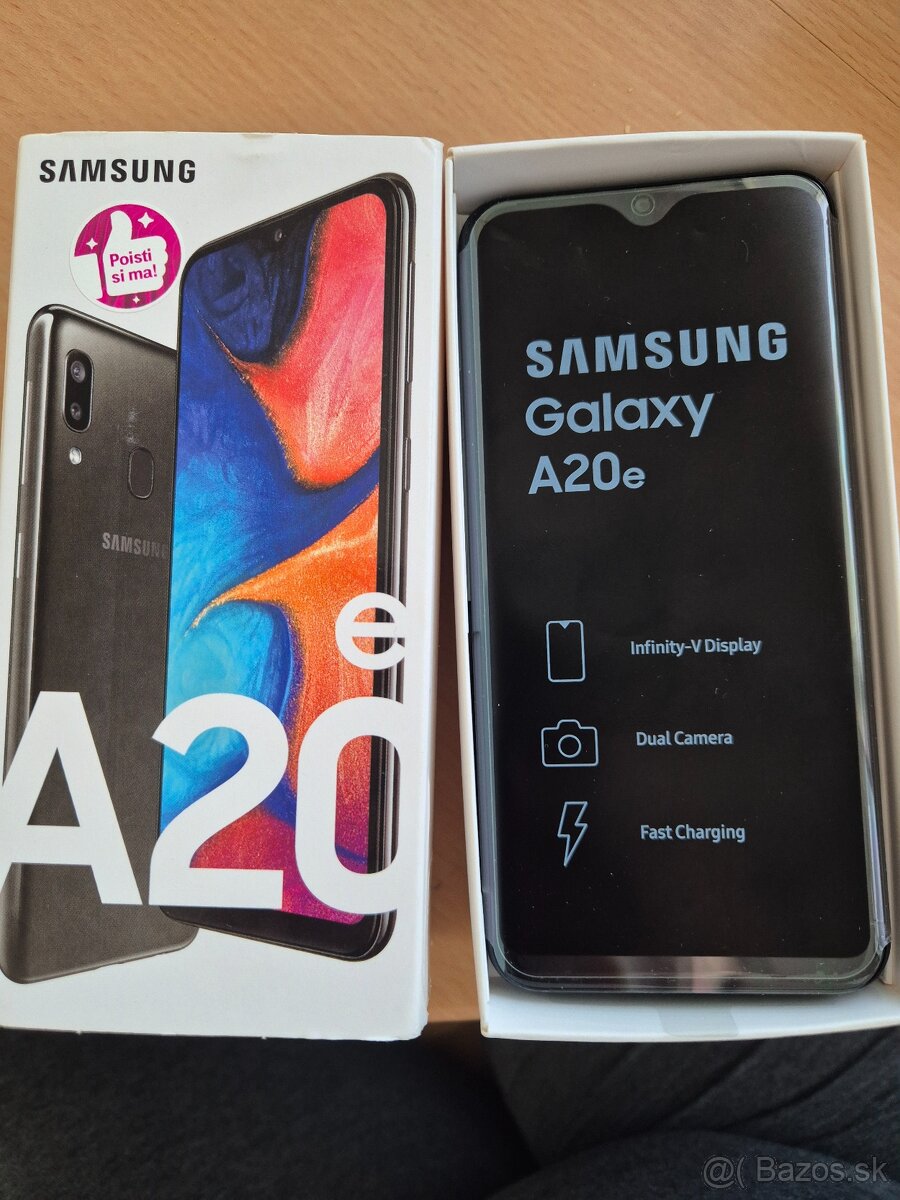 Nový Samsung A20e+kryt+sklo