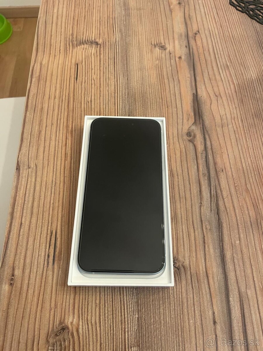 iPhone 15plus 256GB Modrý