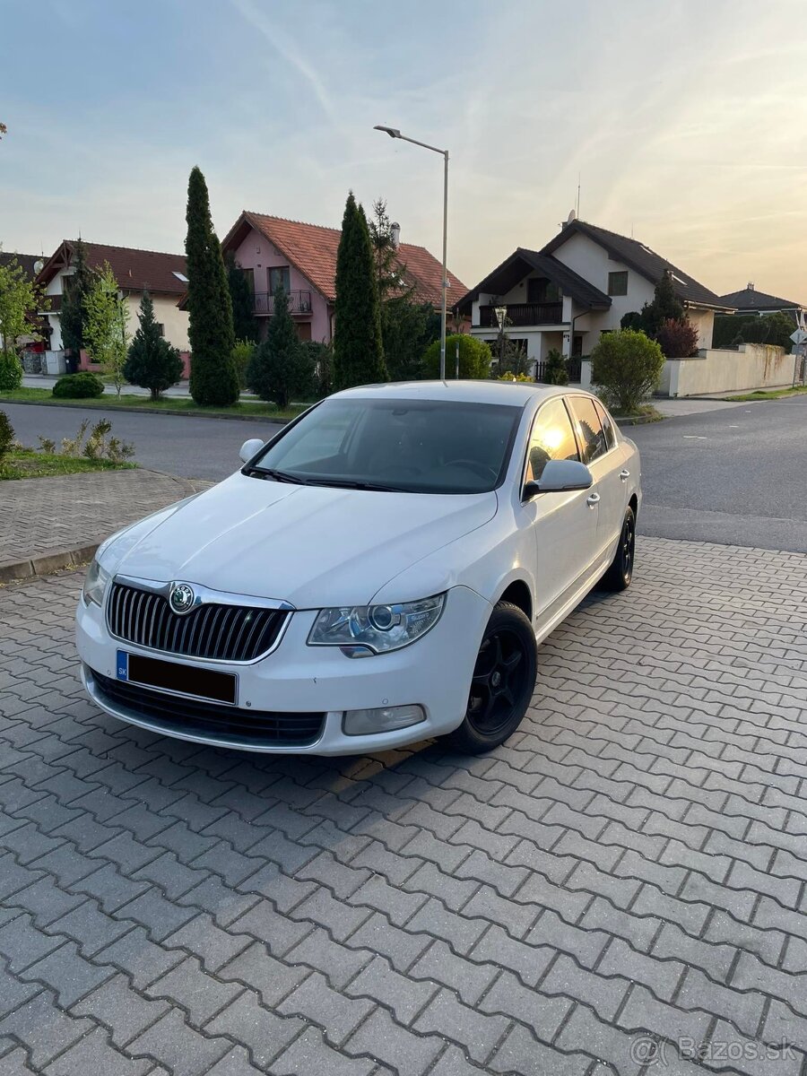 Škoda Superb 2.0 TDI Automat - DSG Elegance