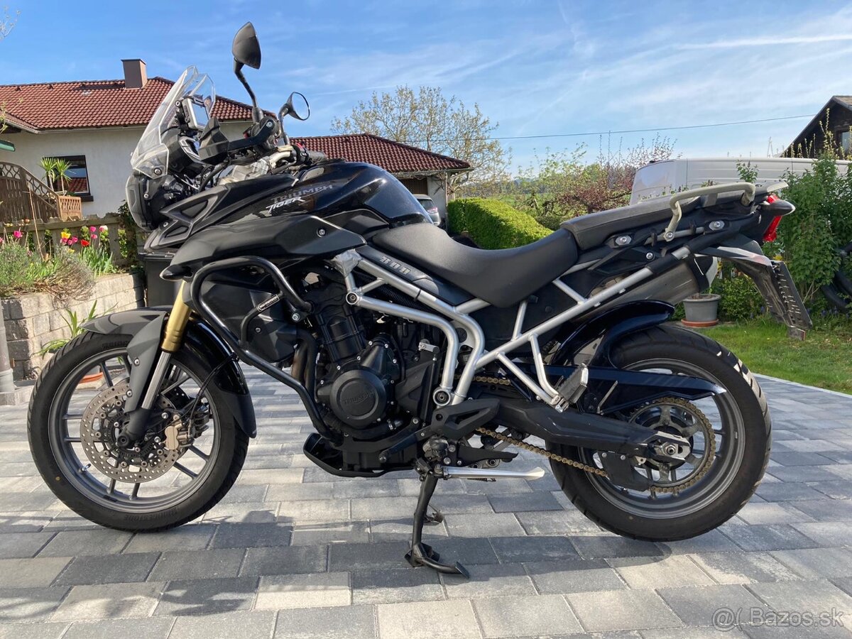 Triumph Tiger 800, ABS, Servisná knižka, Navi