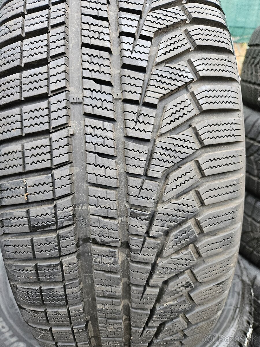 235/55 R18 Zimné pneumatiky