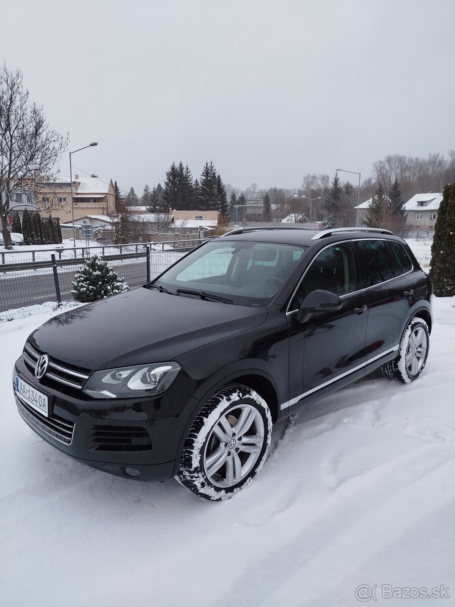 Volkswagen Touareg 3,0TDI, 176 kW, vzduchový podvozok.