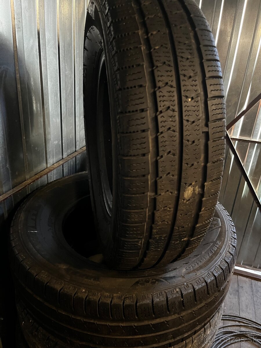 215/75R16C