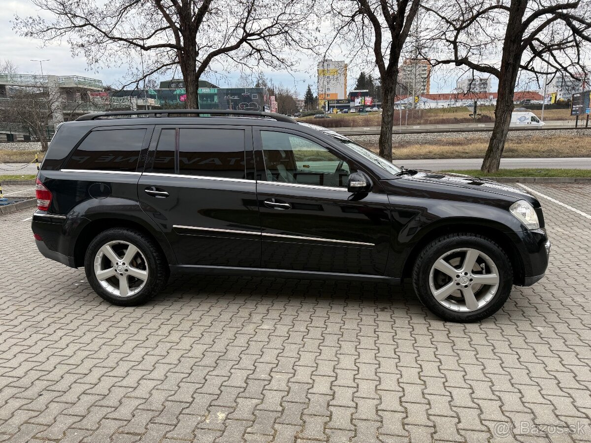 MERCEDES-BENZ GL 320 CDI 4Matic