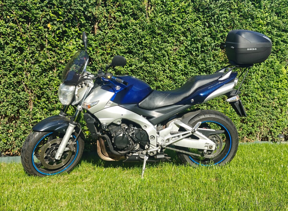 Predám motorku Suzuki GSR 600