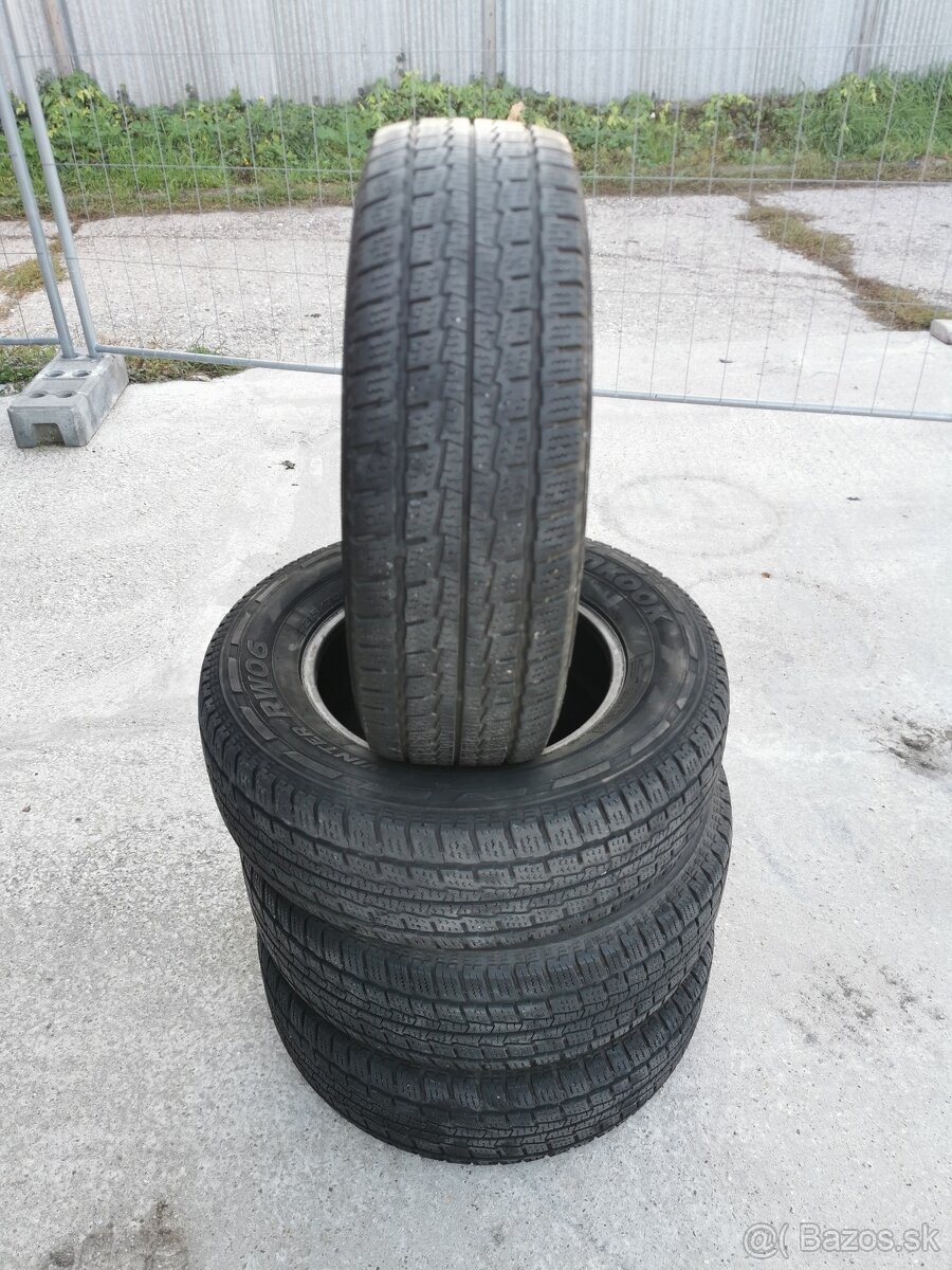 Zimne dodavkove pneu Hankook 215/70 R15 C