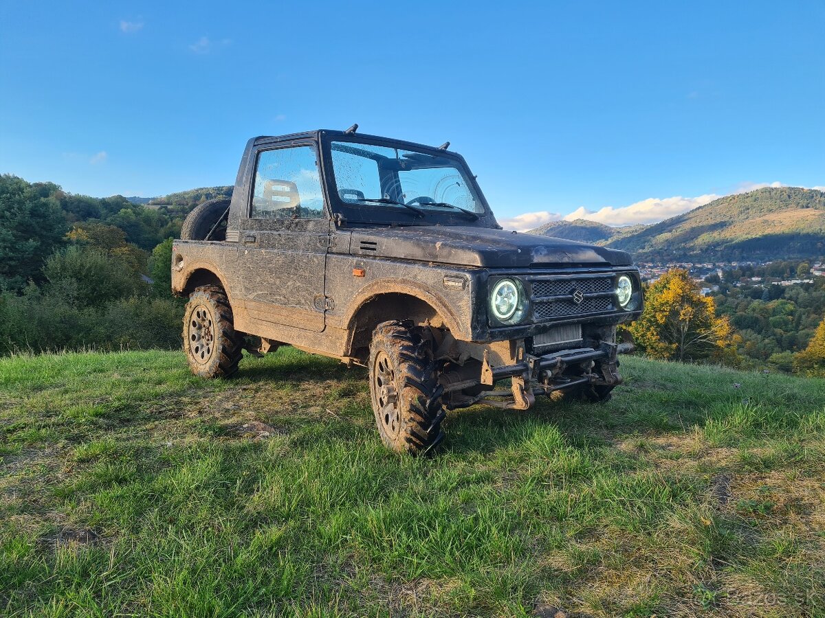 Suzuki Samurai