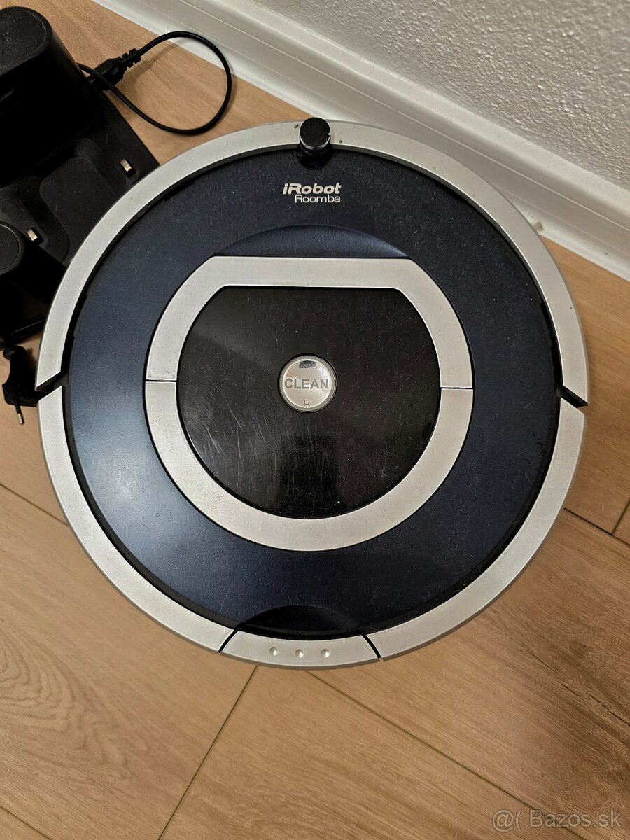 IROBOT ROOMBA 785