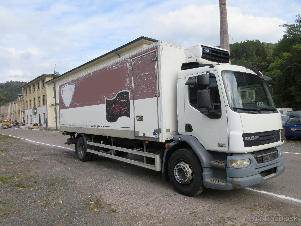 DAF LF 55.220 CARRIER XARIOS 600 HYDR. ČELO