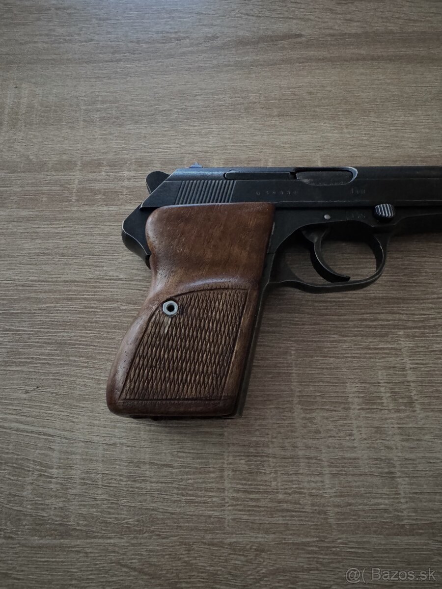 CZ 50