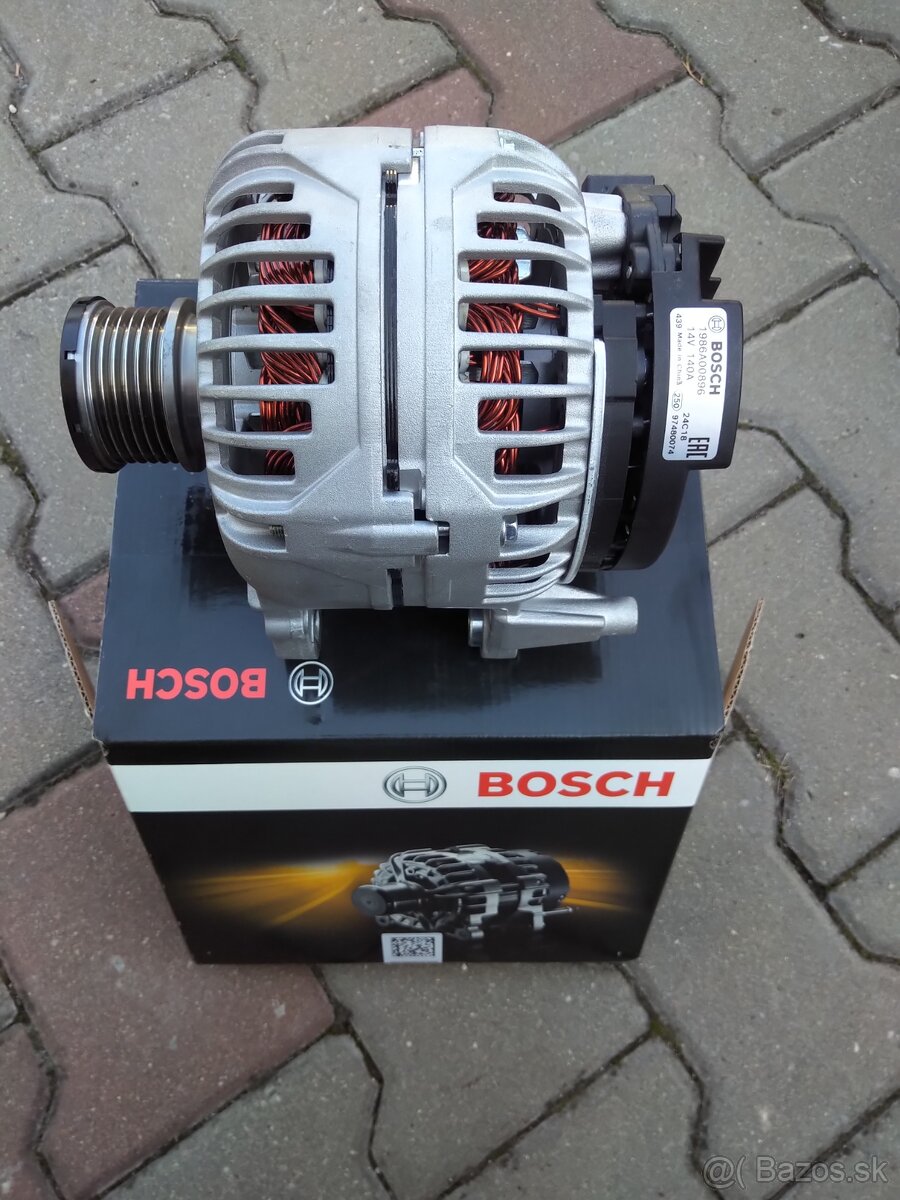 Nový alternator BOSCH 1986A00896