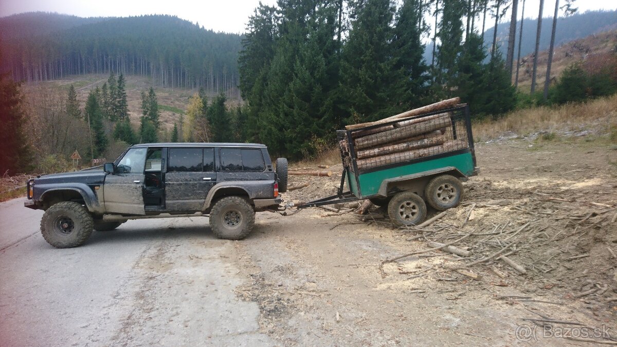 Vlečka na drevo, offroad vlečka.