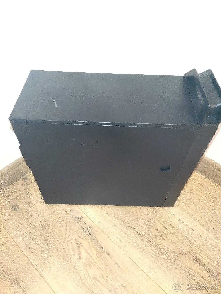 PC case / bedňa (lenovo e31 bedna/case)