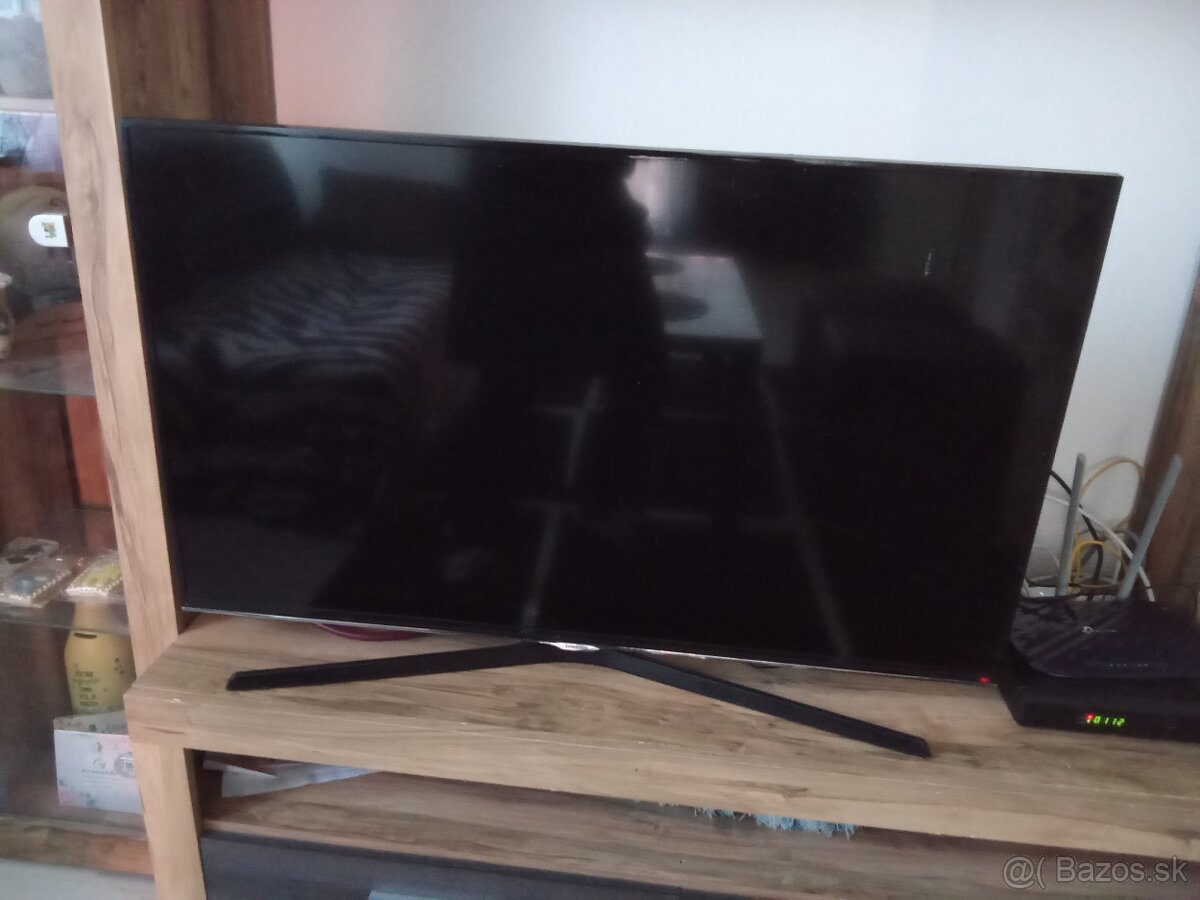 TV Samsung model RM40D